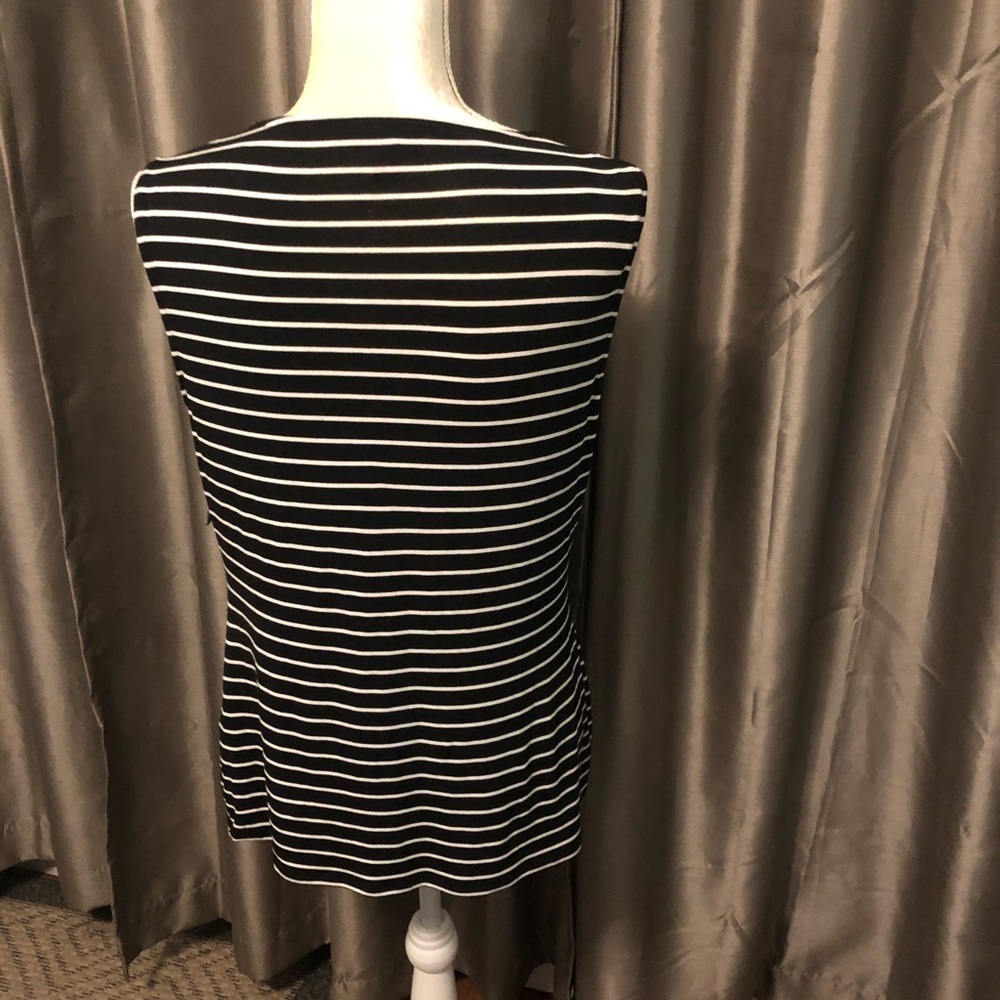 Vince Camuto Sleeveless Striped Shirt - Picture 3 of 4